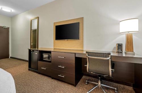 Jasper Hotel | Sleep Inn & Suites Jasper I-22