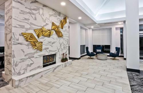 Crestline Heights Hotel | Hilton Garden Inn Birmingham SE/Liberty Park