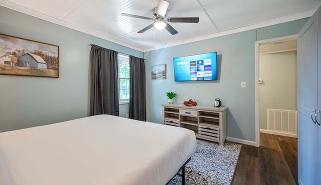 4297 Earney Rd, Unit 2, Woodstock