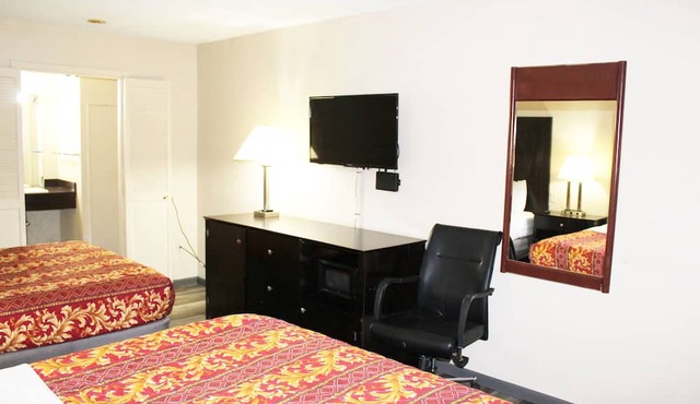 Huntington Inn