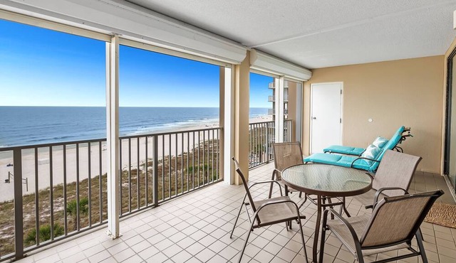 Bluewater 605 | Indoor/Outdoor/Kiddie Pools + Hot Tub & Fitness