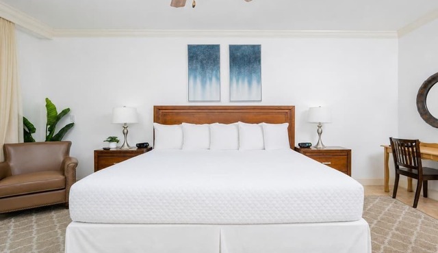 *WEEKLY SPECIALS!* Phoenix On The Bay *3BR 3BA* Condo 1524