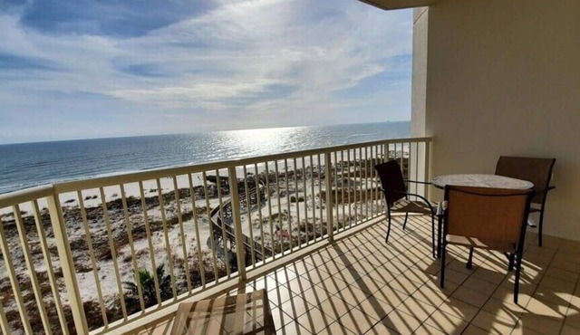 C709 Sleeps 6! King/Bunks/sofa sleeper,Gulffront,WIFI, NO SMOKING