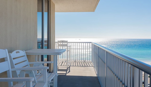 Huge Balconies with three Water Views, Resort Pool with Spa - ED1050