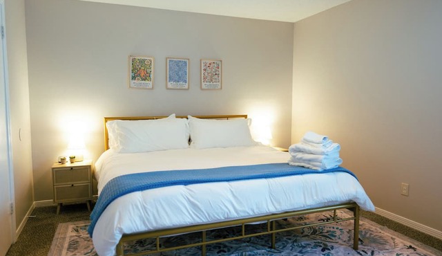 Modern Bright 2BR Retreat | Pet-Friendly Living