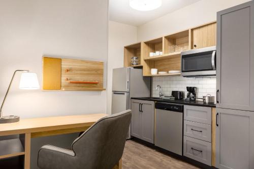 Candlewood Suites Huntsville - Research Park by IHG