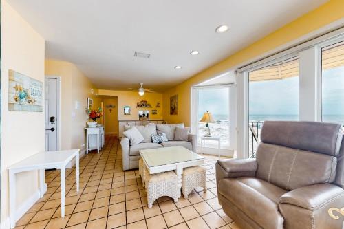 Gulfside Townhomes 
